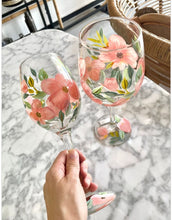 Load image into Gallery viewer, Bloom Glass