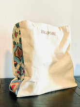 Load image into Gallery viewer, Peranakan Tiles Carryall