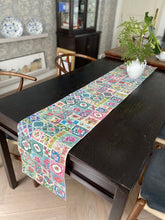 Load image into Gallery viewer, Peranakan Tile Table Runner