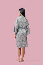Load image into Gallery viewer, Chinese Floral Kimono