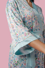 Load image into Gallery viewer, Chinese Floral Kimono