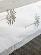 Load image into Gallery viewer, Grey Palms Tablecloth