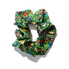 Load image into Gallery viewer, Silk Scrunchies