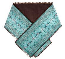 Load image into Gallery viewer, Mirroring Deer Garden Bed & Table Runner