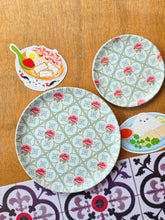 Load image into Gallery viewer, Peranakan Tile Appetiser Bamboo Plates (5.5 inch)