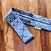 Load image into Gallery viewer, Instantly foldable shopper bags