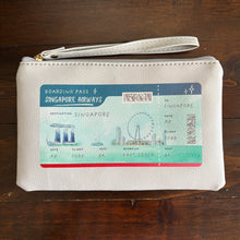 Load image into Gallery viewer, Singapore Airways Travel Pouch
