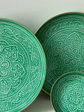 Load image into Gallery viewer, Green Enamel Medium Tray
