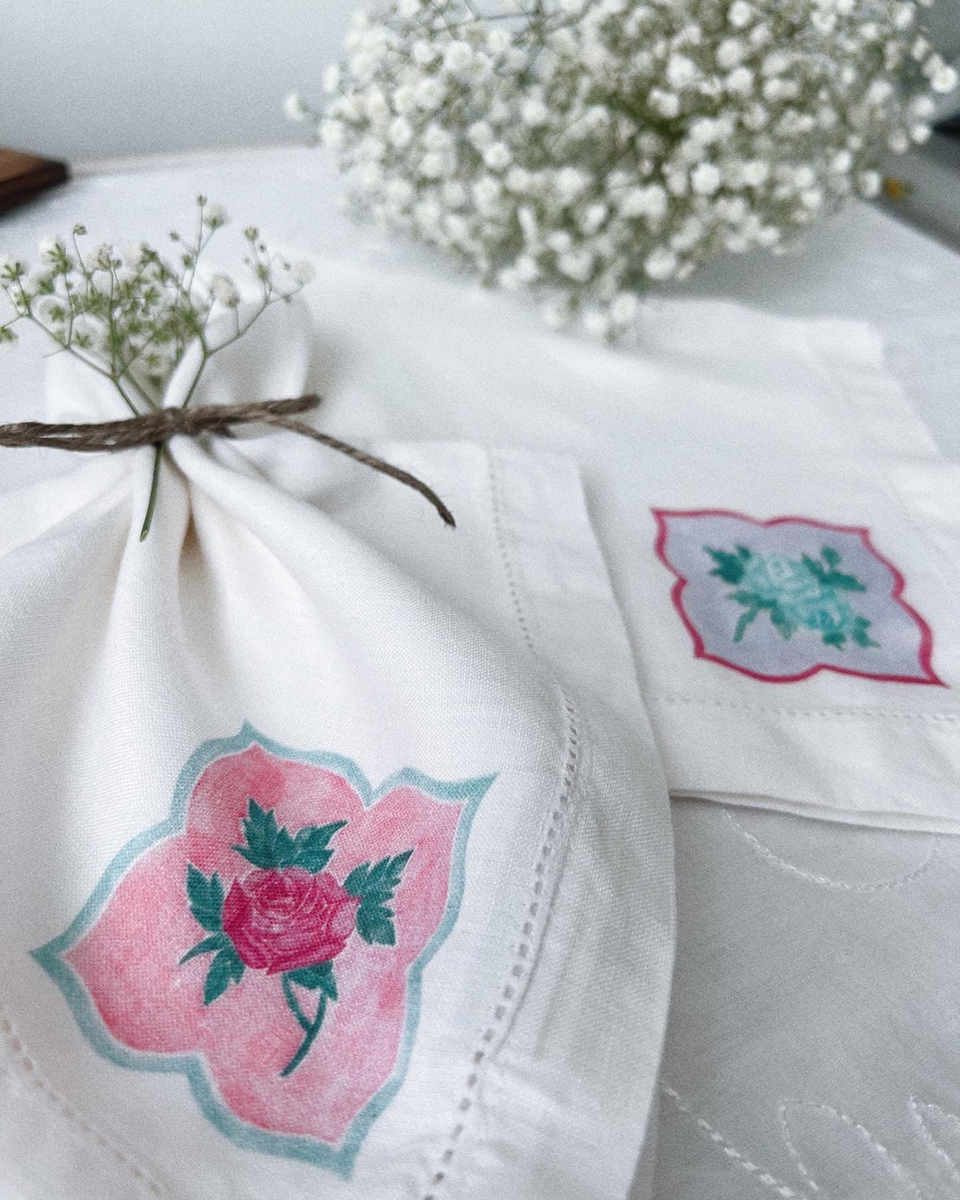 Peranakan Rose Linen Napkin Set
