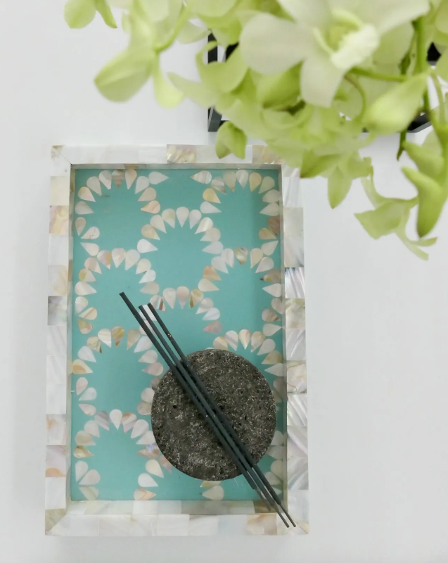 Petal Aqua - Mini Mother of Pearl Tray