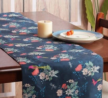 Load image into Gallery viewer, Floral Fascination Table and Bed Runner
