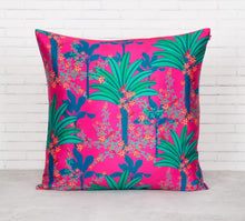 Load image into Gallery viewer, Royal Palms Blended Taf Silk Cushion Cover
