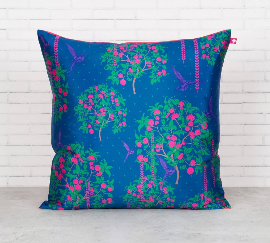 Prussian Berry Pecker Blended Taf Silk Cushion Cover